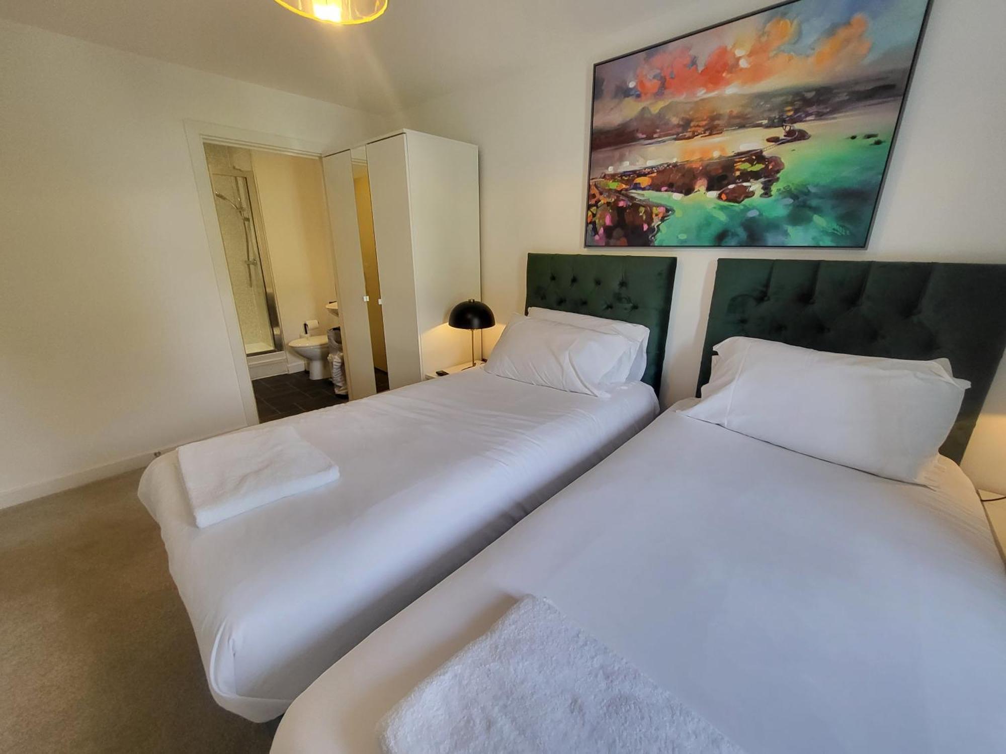 Garland Central City Apartment London 2 ภายนอก รูปภาพ
