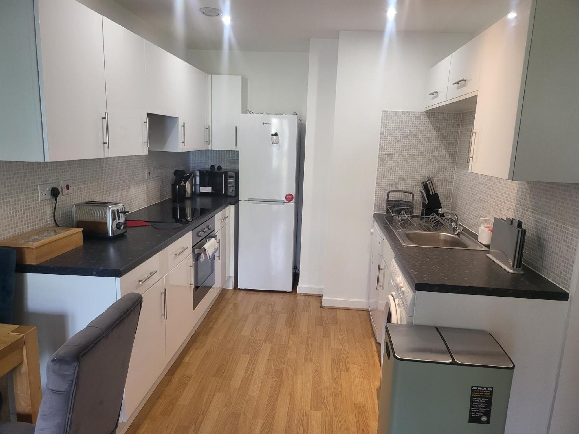 Garland Central City Apartment London 2 ภายนอก รูปภาพ