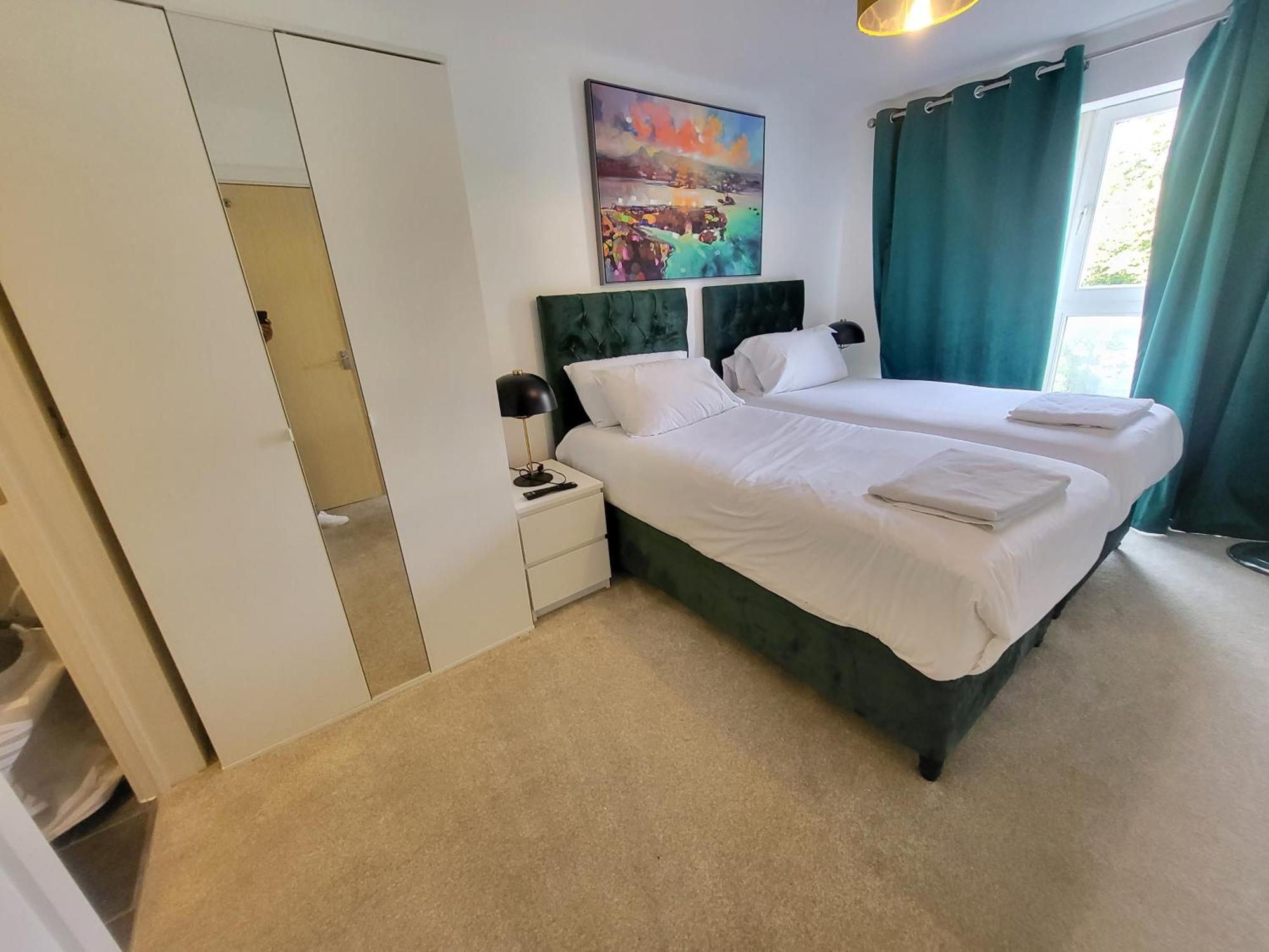 Garland Central City Apartment London 2 ภายนอก รูปภาพ