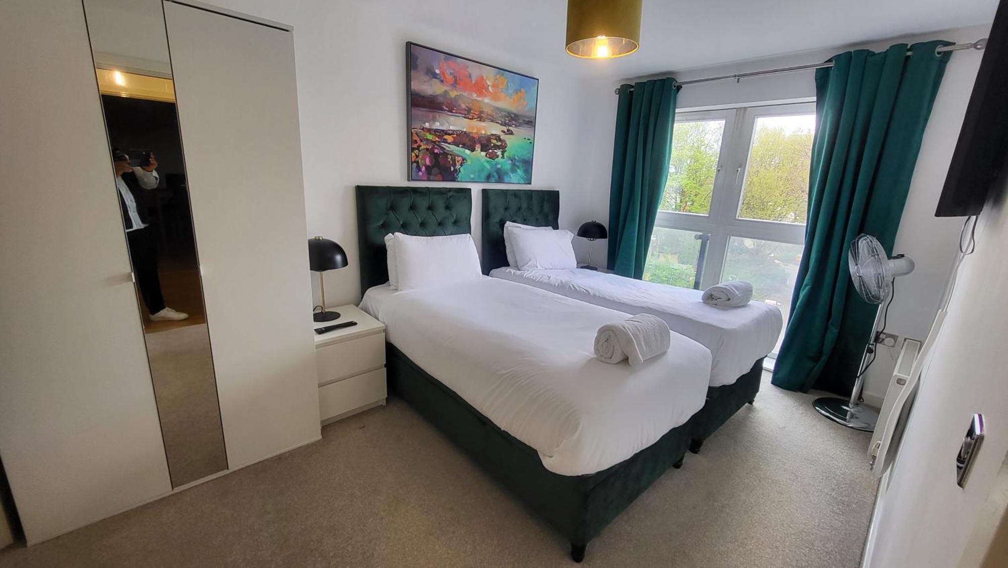 Garland Central City Apartment London 2 ภายนอก รูปภาพ