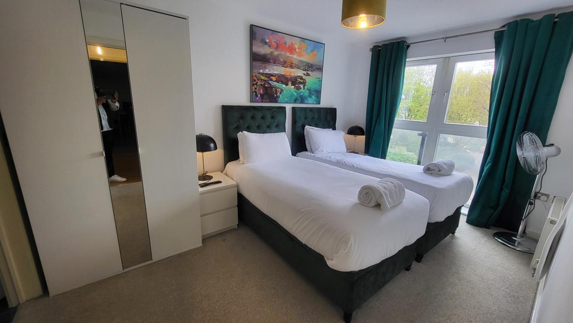 Garland Central City Apartment London 2 ภายนอก รูปภาพ