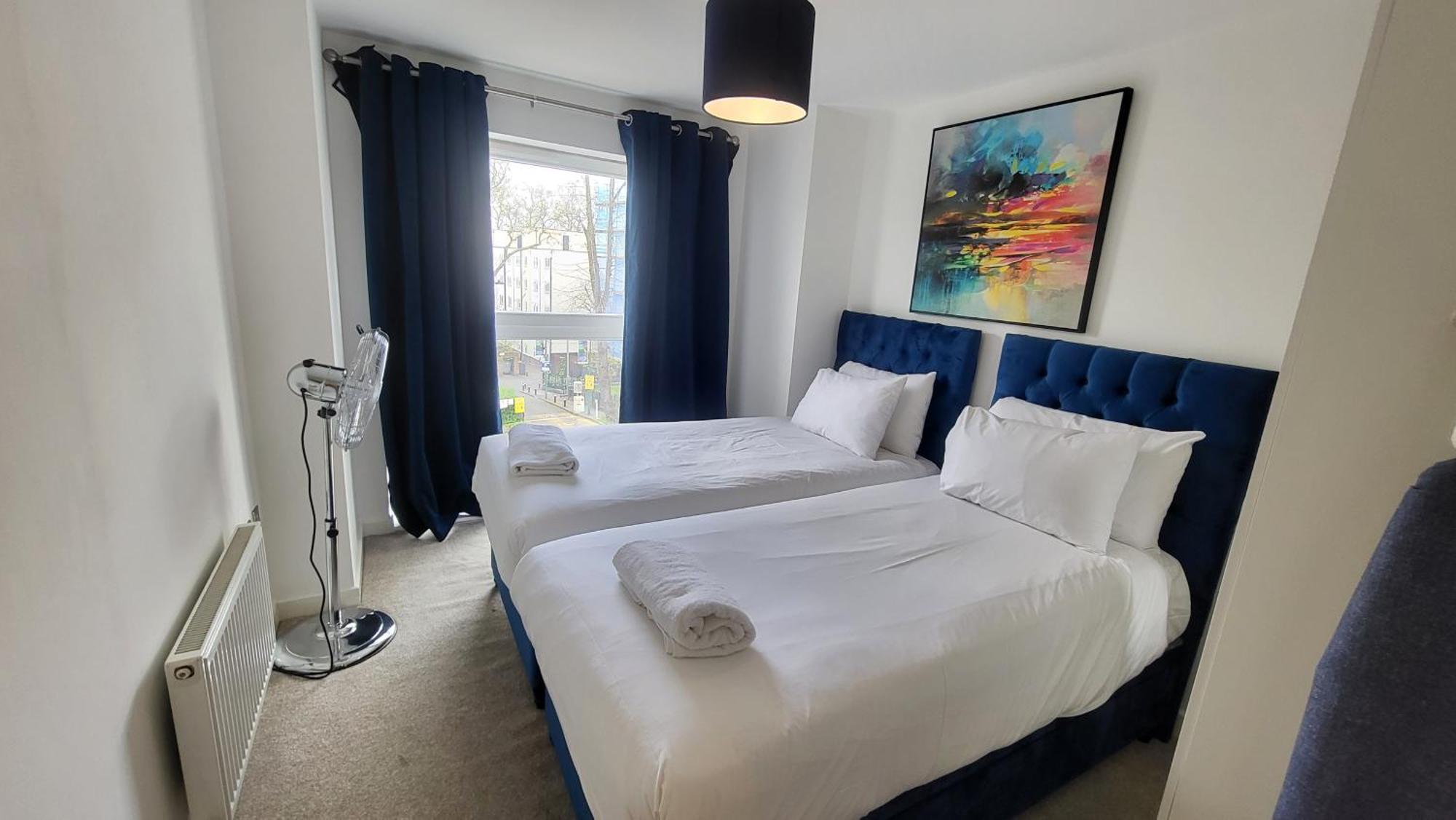 Garland Central City Apartment London 2 ภายนอก รูปภาพ