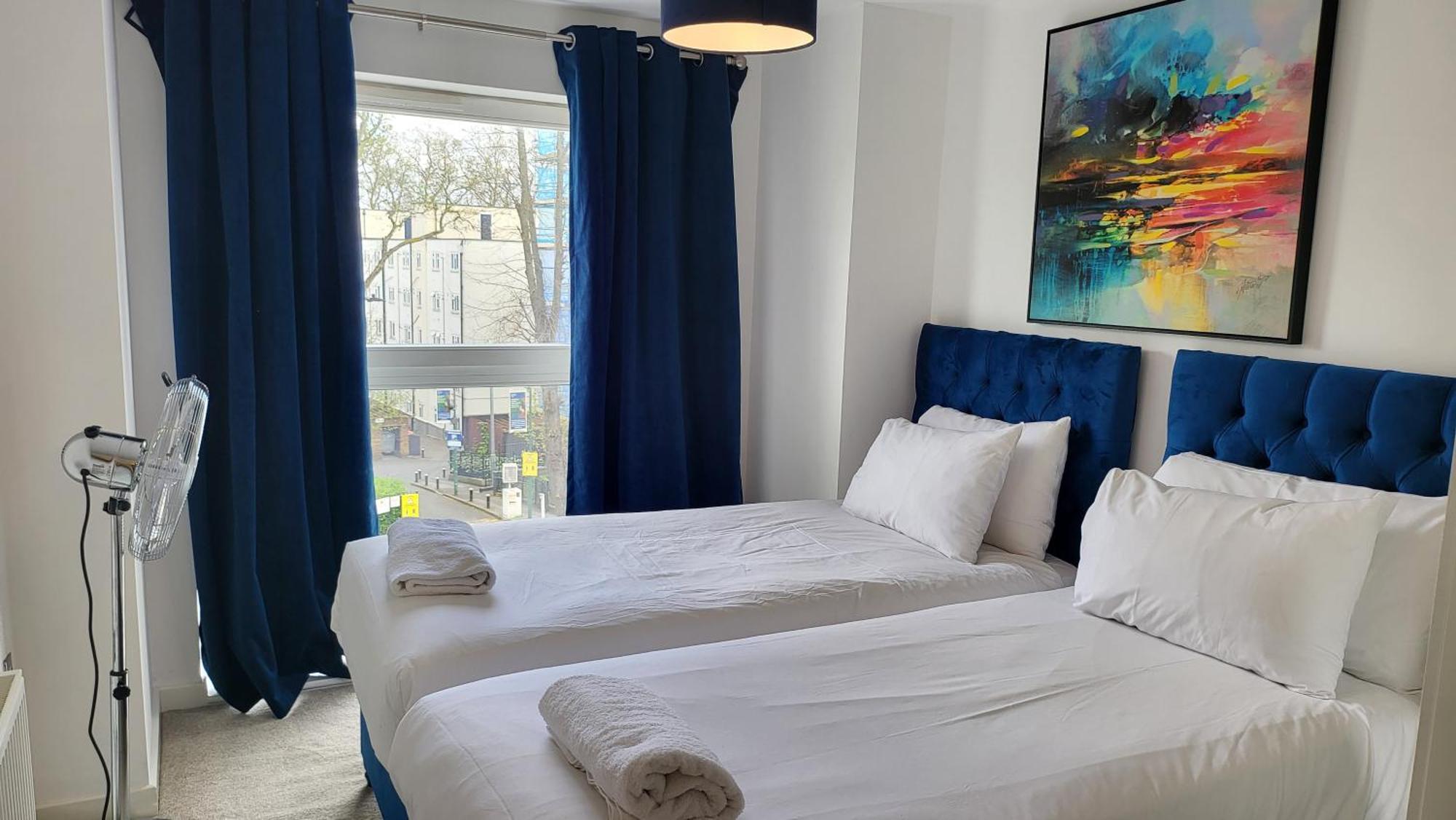 Garland Central City Apartment London 2 ภายนอก รูปภาพ